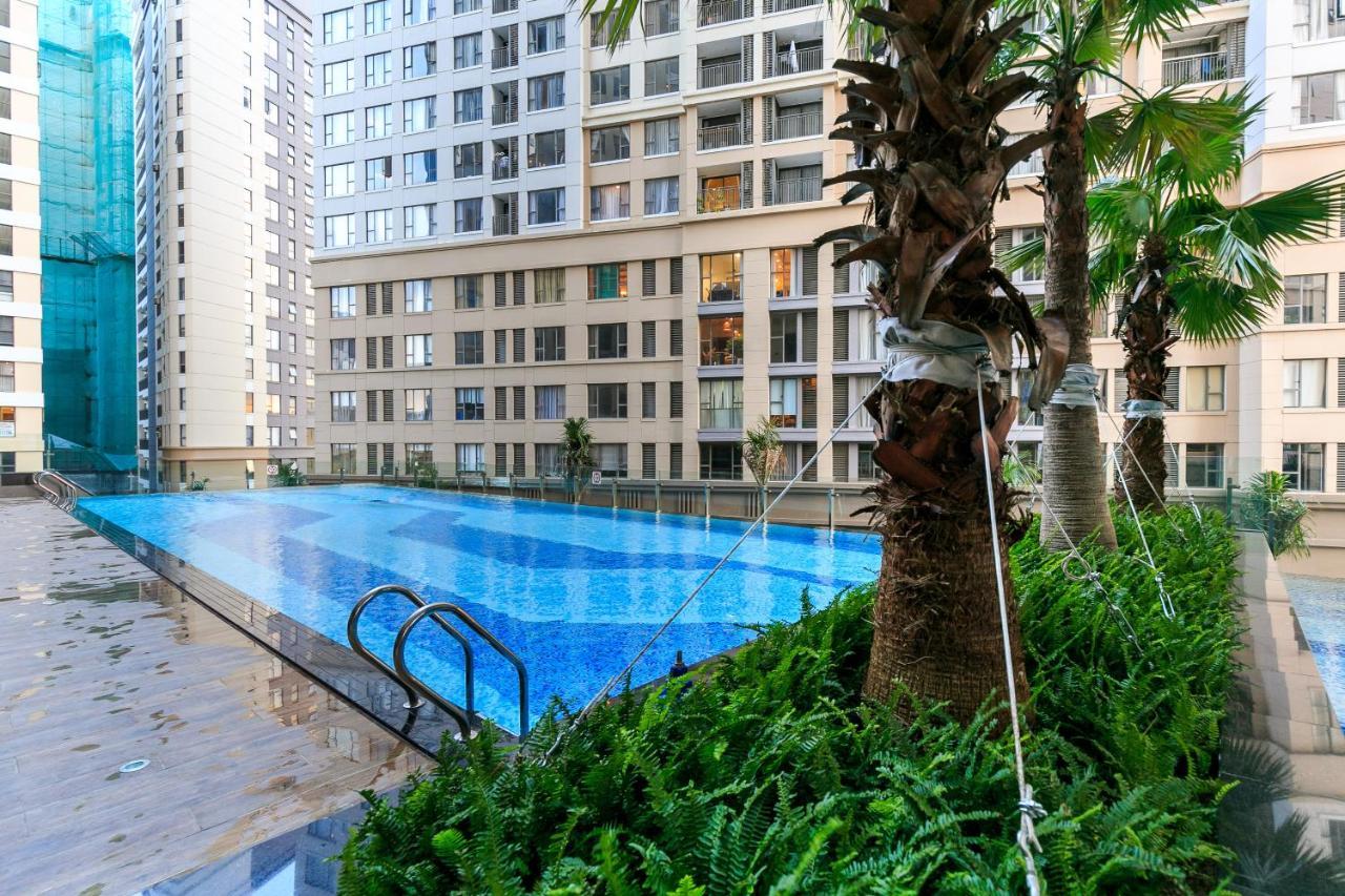 Căn hộ Saigon Royal 2 Bedroom In Center For Over 30 Nights