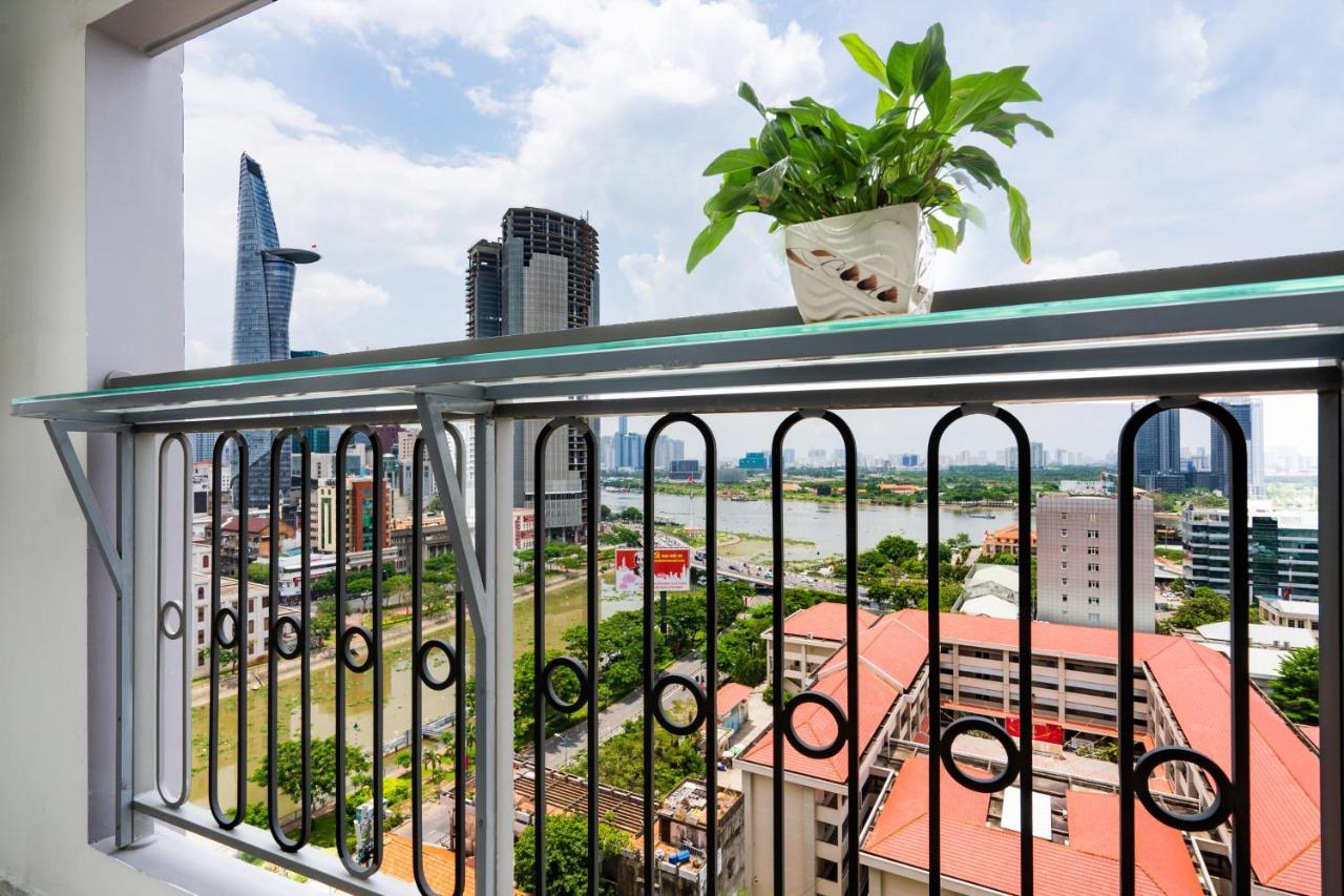 Saigon Royal 2 Bedroom In Center For Over 30 Nights