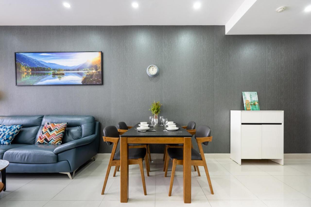 Saigon Royal 2 Bedroom In Center For Over 30 Nights Căn hộ *