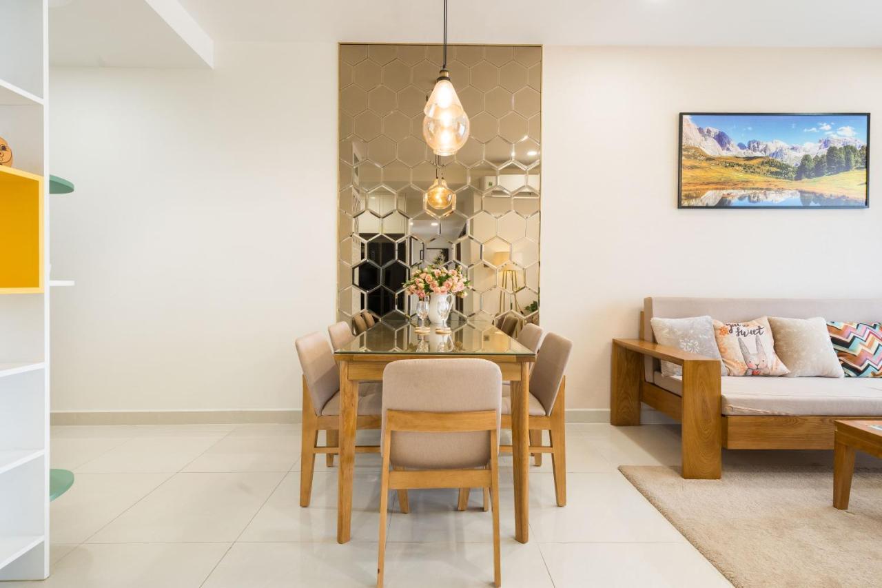 Saigon Royal 2 Bedroom In Center For Over 30 Nights