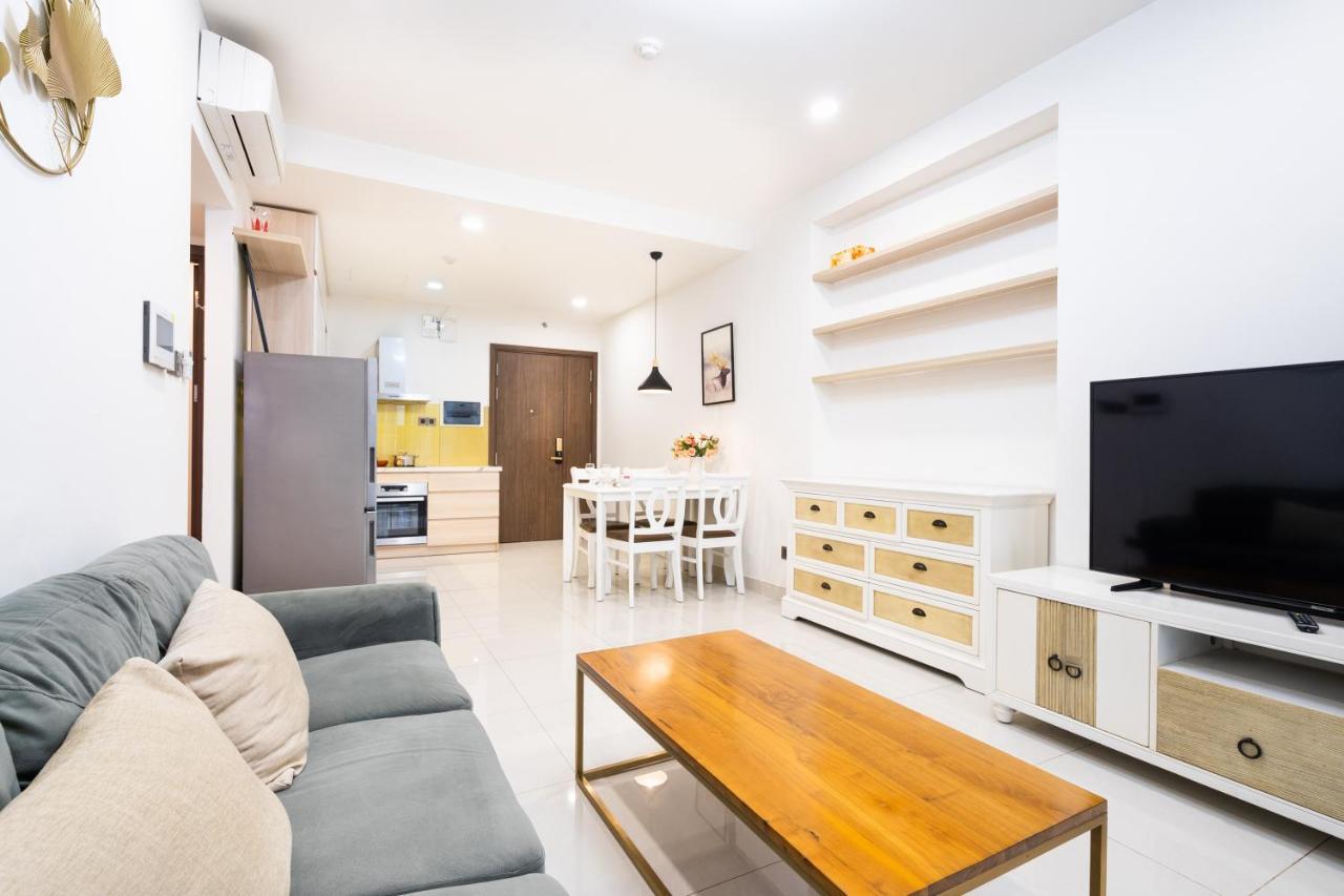Saigon Royal 2 Bedroom In Center For Over 30 Nights *