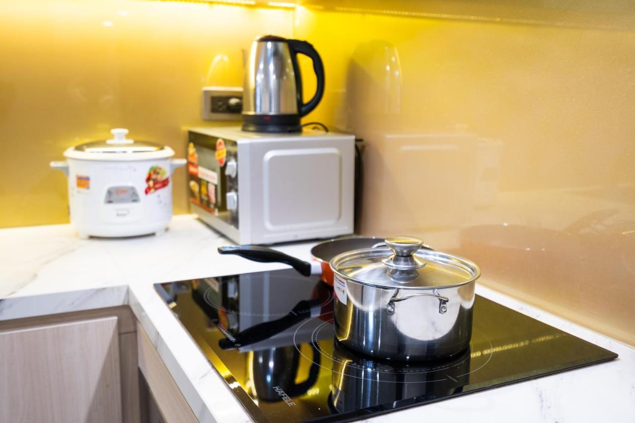Saigon Royal 2 Bedroom In Center For Over 30 Nights *