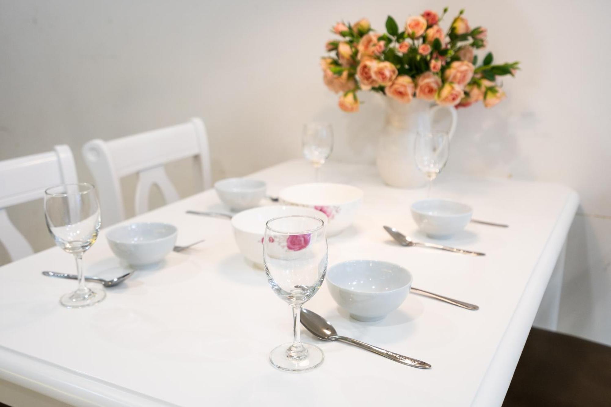 Saigon Royal 2 Bedroom In Center For Over 30 Nights Căn hộ *