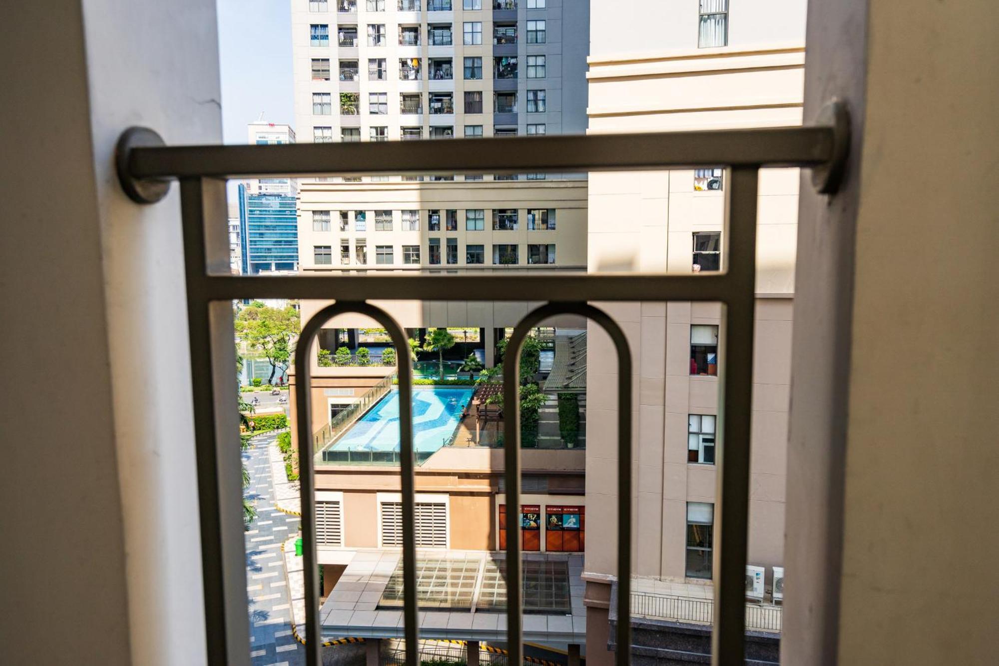 Căn hộ Saigon Royal 2 Bedroom In Center For Over 30 Nights TP. Hồ Chí Minh