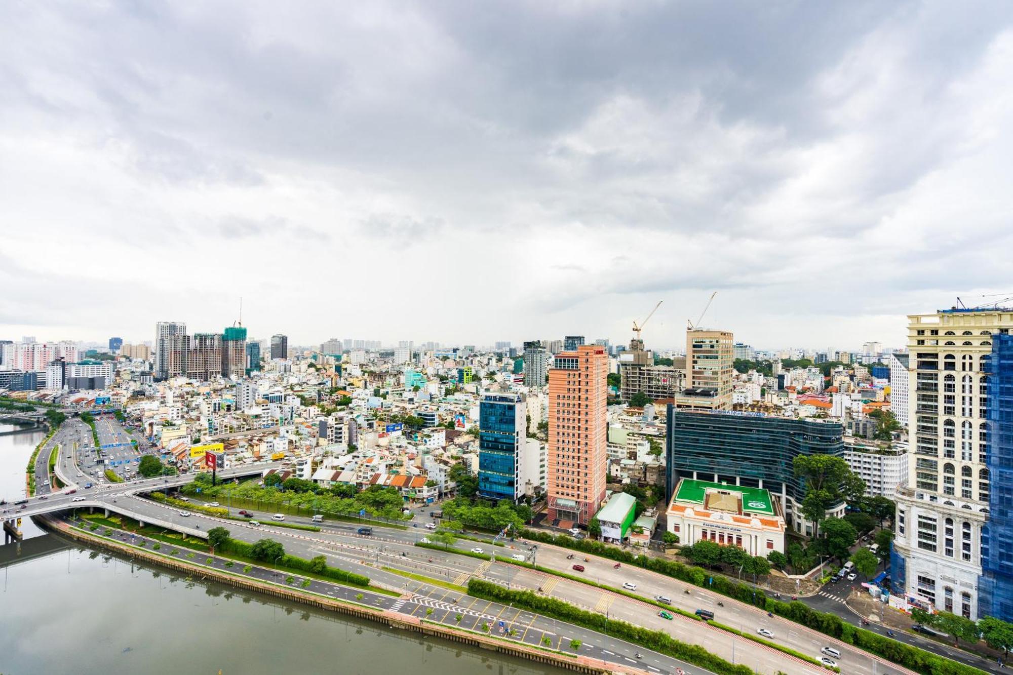 Căn hộ Saigon Royal 2 Bedroom In Center For Over 30 Nights TP. Hồ Chí Minh